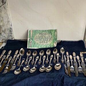 Silverplate Flatware Set - Silver Stainless Look (Assorted  William Rogers